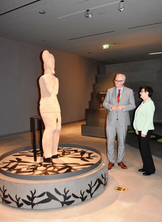 Dr. Vera Rupp, Finanzminister Dr. Thomas Schäfer