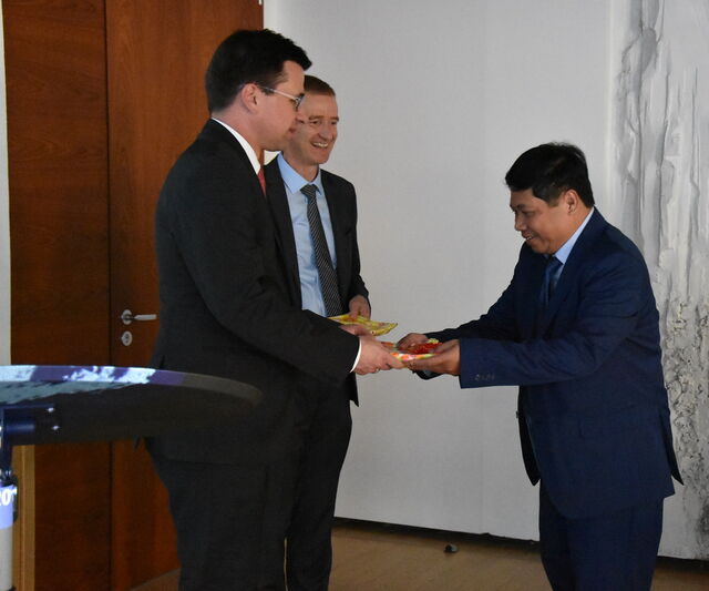 Der Leiter der vietnamesischen Delegation, Vu Ngoc Anh