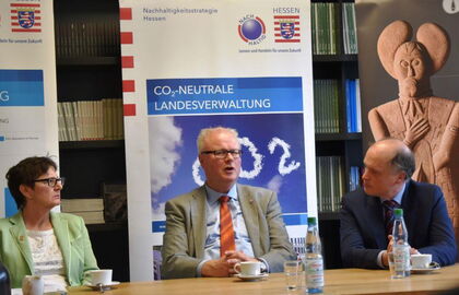 Dr. Vera Rupp, Finanzminister Dr. Thomas Schäfer, Dr. Udo Recker